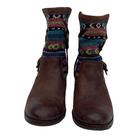 Lucky Brand Boxer Brown Santiago Rustic Native Fabric Leather Heel Boots Size 8 - Picture 2 of 8